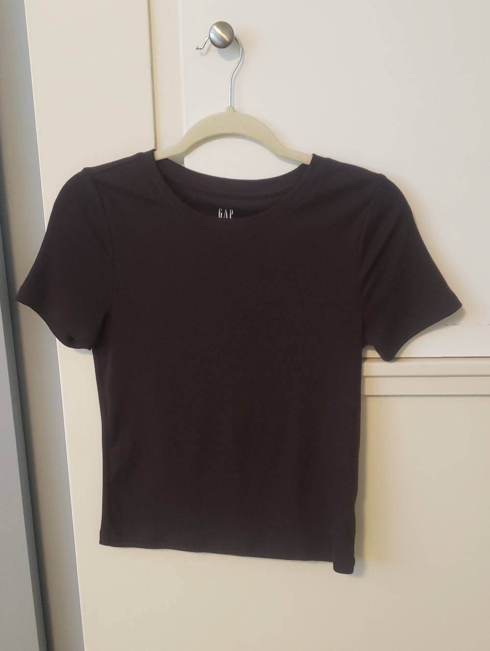 NWOT GAP Chocolate Brown Short Sleeve Modern Tee Shirt - Small